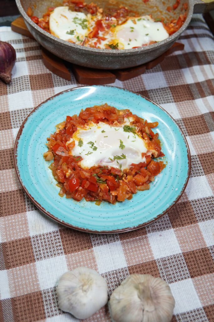 Cooking the Shakshuka